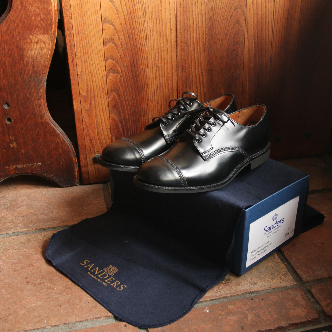 SANDERSのMILITARY DERBY SHOES | Fuzzy Clothed