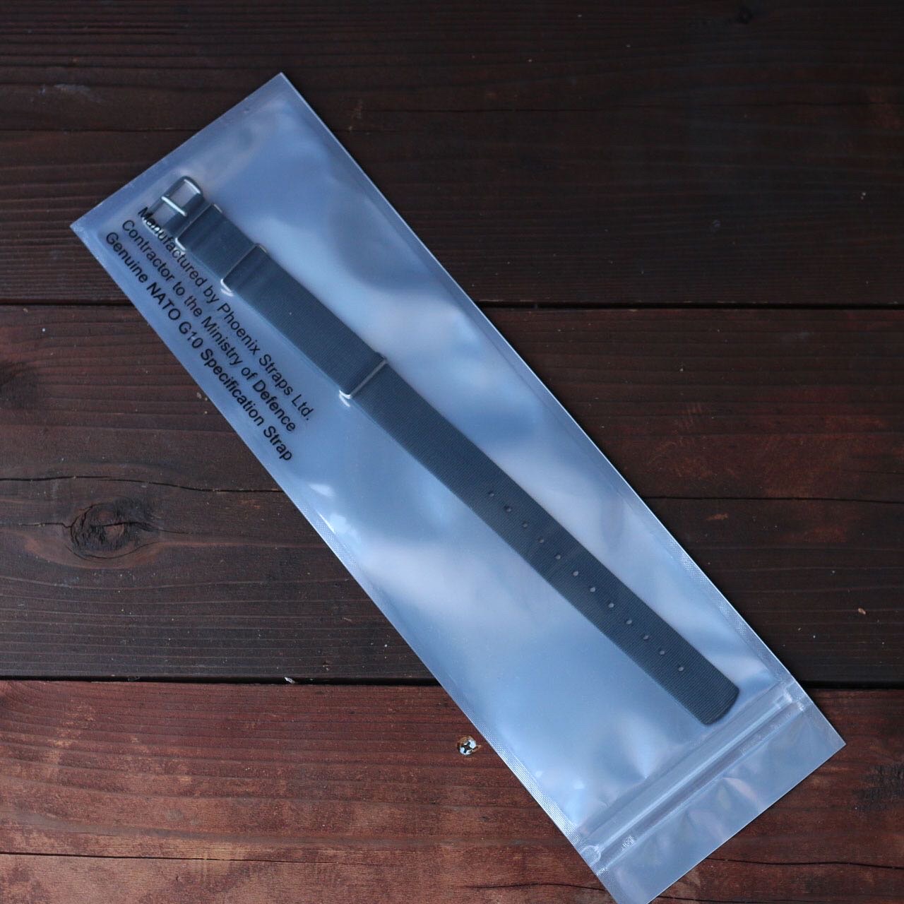 PhenixのNATO軍G10ストラップ | Fuzzy Clothed