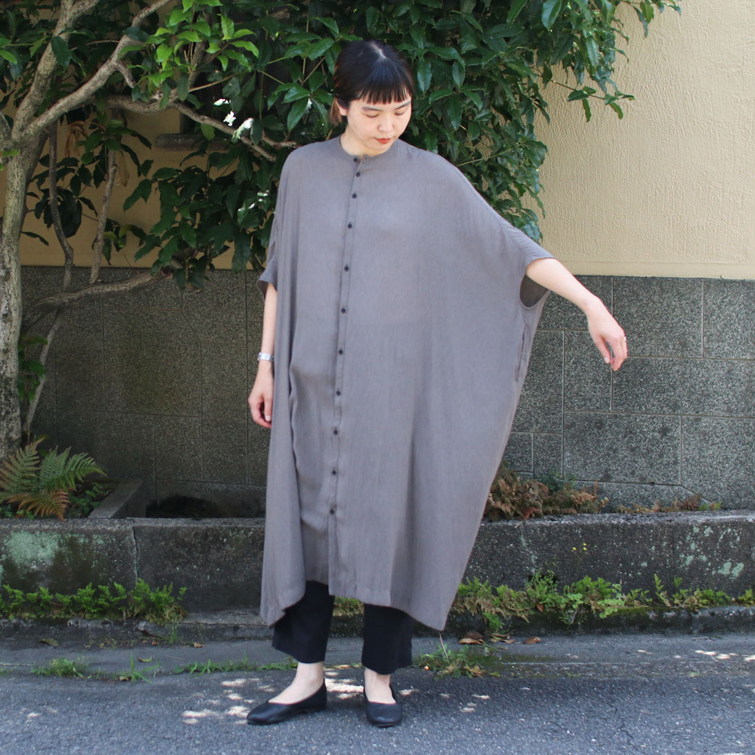 Popular [Dolman sleeve dress] Effective kimono width, a